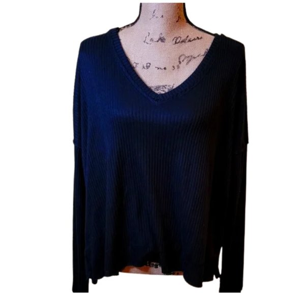 Wild Fable Small, V-neck, Long Sleeve, Tunic Blouse - Picture 1 of 3